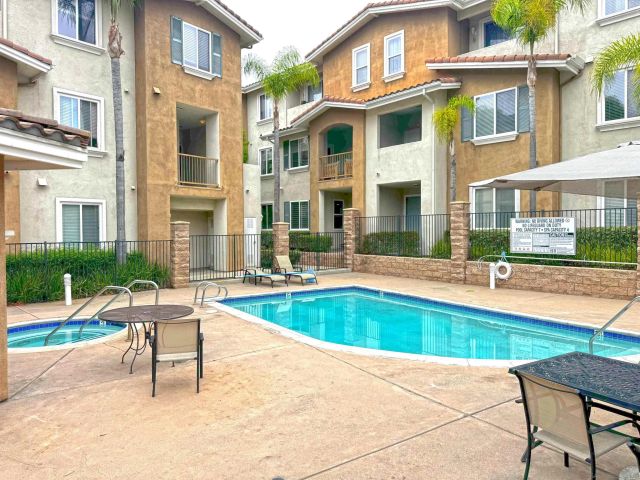 13021 Evening Creek Dr S 21, San Diego, CA 92128