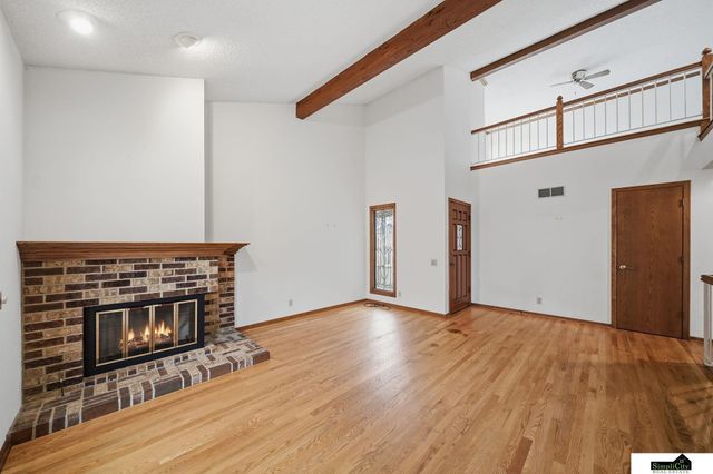 8309 Carriage Hill Court, Lincoln, NE 68510