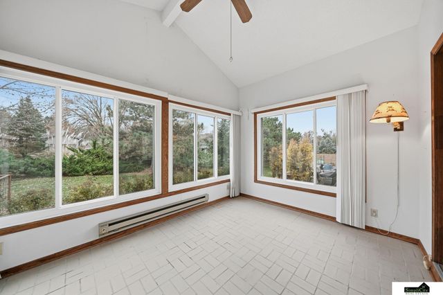 8309 Carriage Hill Court, Lincoln, NE 68510