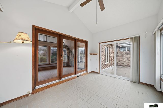 8309 Carriage Hill Court, Lincoln, NE 68510