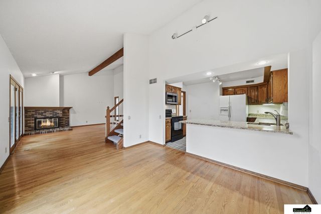 8309 Carriage Hill Court, Lincoln, NE 68510