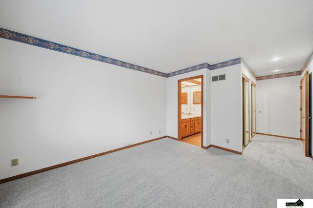 8309 Carriage Hill Court, Lincoln, NE 68510