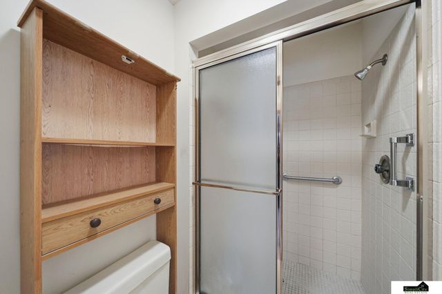 8309 Carriage Hill Court, Lincoln, NE 68510