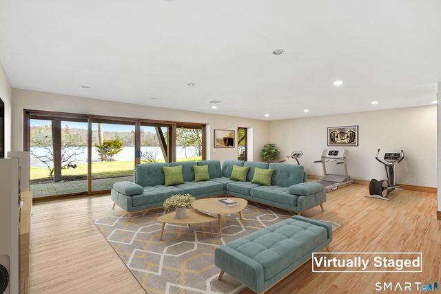 152 Lakeside Drive, Lebanon, CT 06249