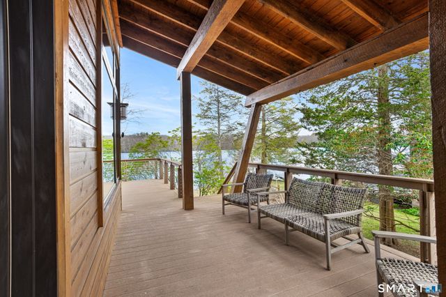 152 Lakeside Drive, Lebanon, CT 06249