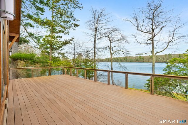 152 Lakeside Drive, Lebanon, CT 06249