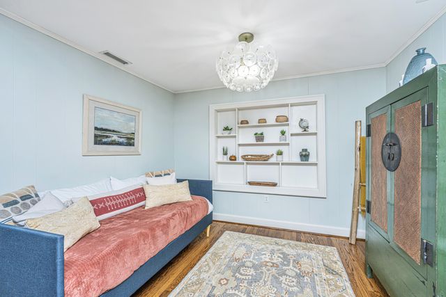 1128 Carter Avenue, Mount Pleasant, SC 29464