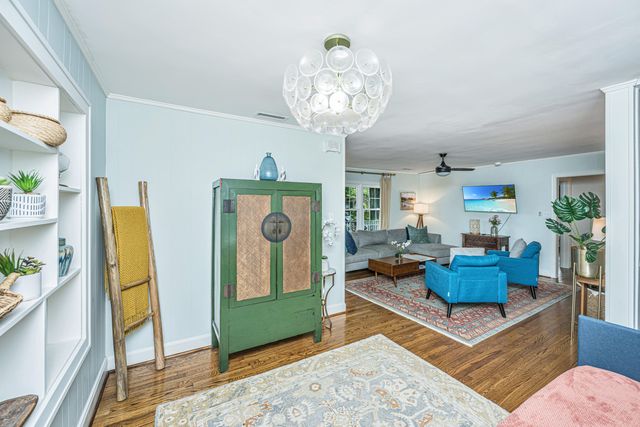 1128 Carter Avenue, Mount Pleasant, SC 29464