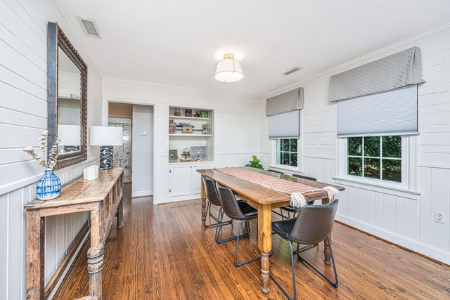 1128 Carter Avenue, Mount Pleasant, SC 29464