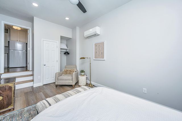 1128 Carter Avenue, Mount Pleasant, SC 29464