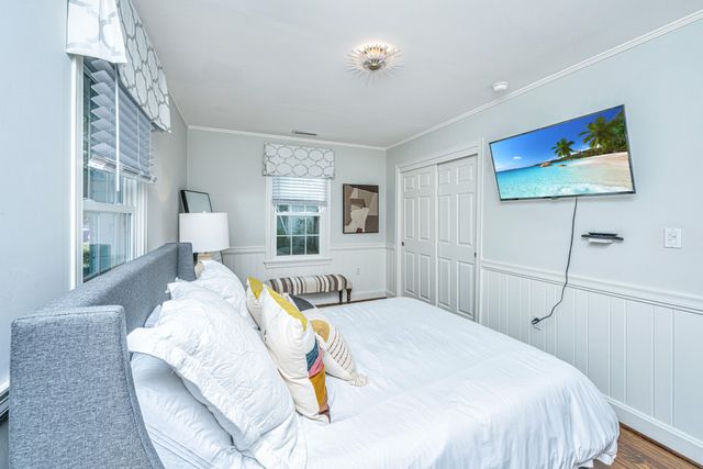 1128 Carter Avenue, Mount Pleasant, SC 29464