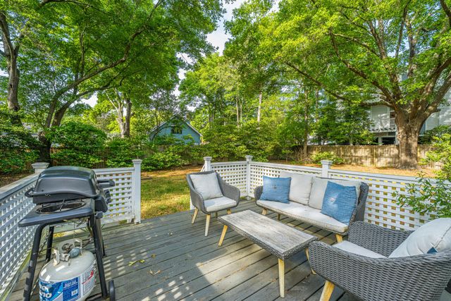 1128 Carter Avenue, Mount Pleasant, SC 29464