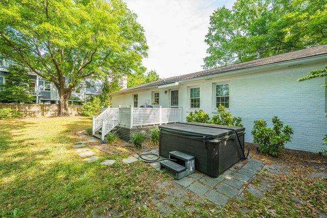 1128 Carter Avenue, Mount Pleasant, SC 29464