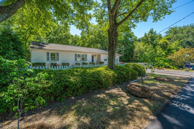 1128 Carter Avenue, Mount Pleasant, SC 29464