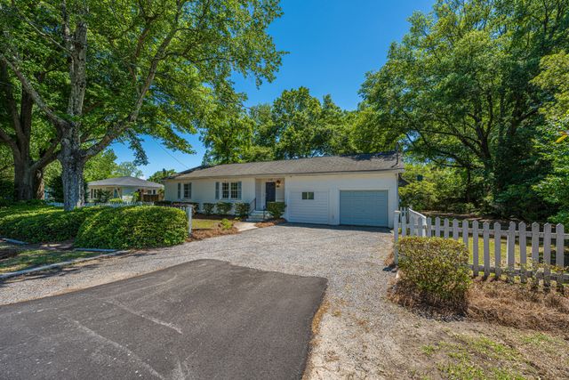 1128 Carter Avenue, Mount Pleasant, SC 29464