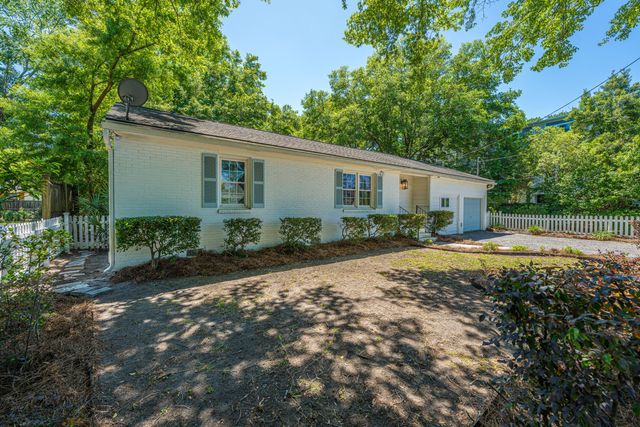 1128 Carter Avenue, Mount Pleasant, SC 29464