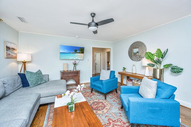 1128 Carter Avenue, Mount Pleasant, SC 29464