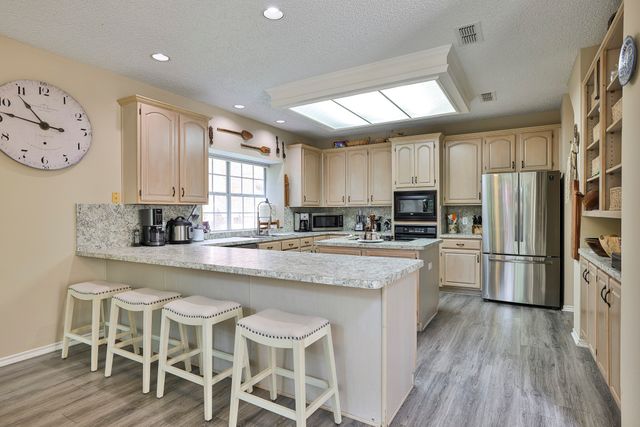 7129 Aspen Wood Trail, Fort Worth, TX 76132