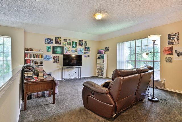 7129 Aspen Wood Trail, Fort Worth, TX 76132