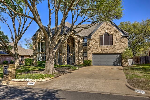 7129 Aspen Wood Trail, Fort Worth, TX 76132