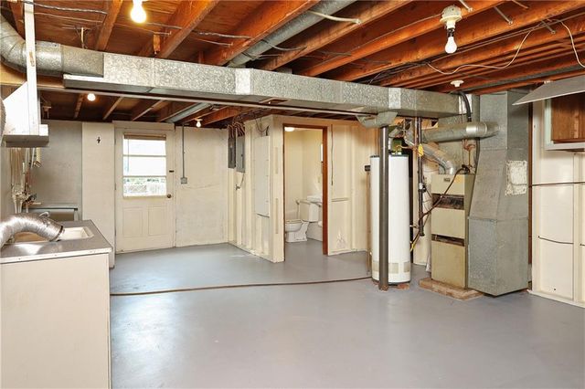 1802 Bird Terrace, Harrisonville, MO 64701