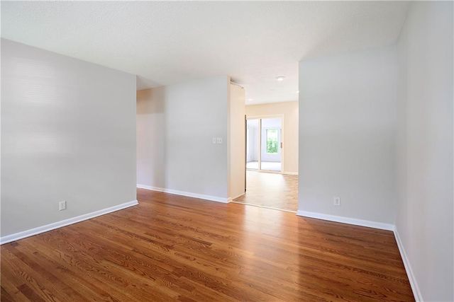 1802 Bird Terrace, Harrisonville, MO 64701
