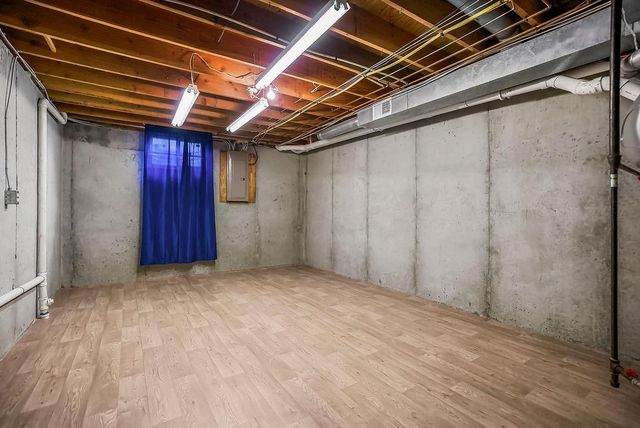 811 Stratford Drive, Raymore, MO 64083