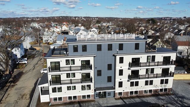 16 Foster Ct 1A, Medford, MA 02155