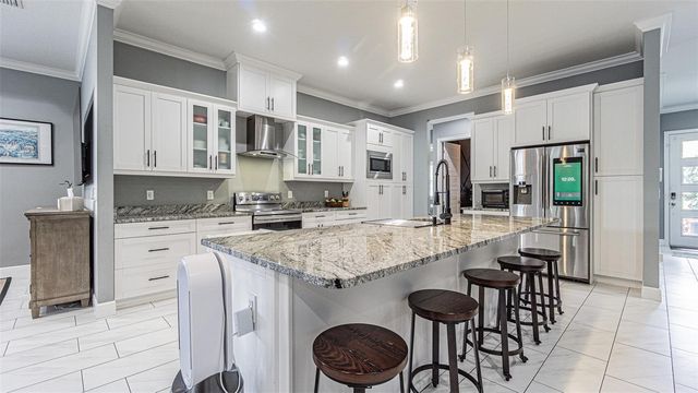 3408 W DEWEY STREET, Tampa, FL 33607