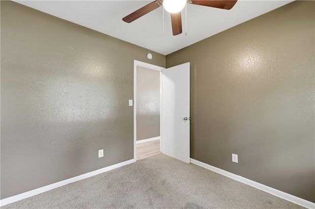 10504 Corrington Avenue, Kansas City, MO 64134