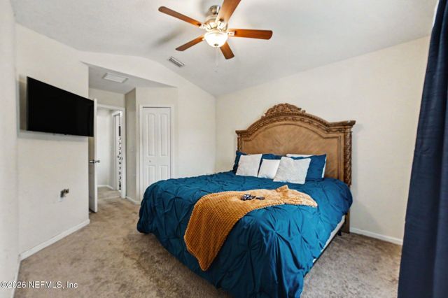1607 BISCAYNE BAY Drive, Jacksonville, FL 32218