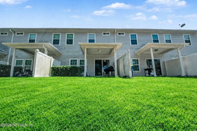 1607 BISCAYNE BAY Drive, Jacksonville, FL 32218