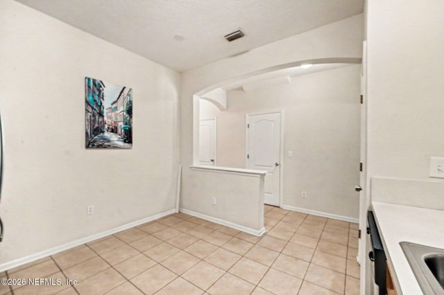 1607 BISCAYNE BAY Drive, Jacksonville, FL 32218