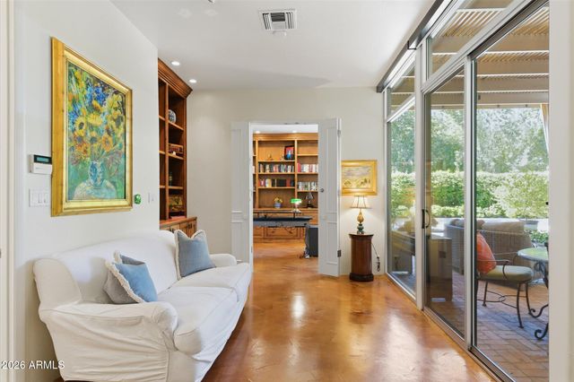 5652 N SCOTTSDALE Road, Paradise Valley, AZ 85253