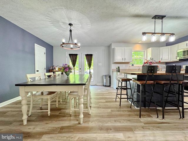 7124 JULIETTE LOW LN, Hughesville, MD 20637