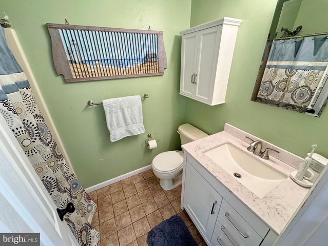 7124 JULIETTE LOW LN, Hughesville, MD 20637