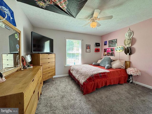 7124 JULIETTE LOW LN, Hughesville, MD 20637