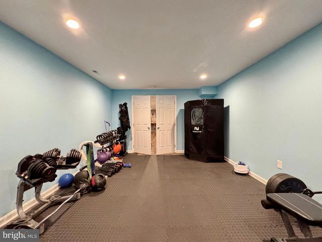 7124 JULIETTE LOW LN, Hughesville, MD 20637