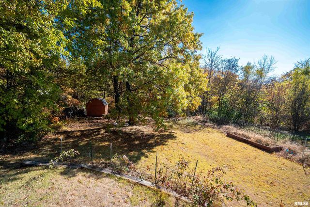 4502 NW SCENIC Drive, Peoria, IL 61615