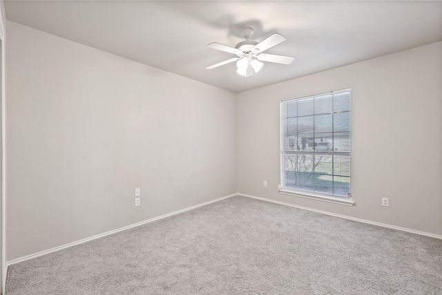 210 Mesquite CIR, Copperas Cove, TX 76522