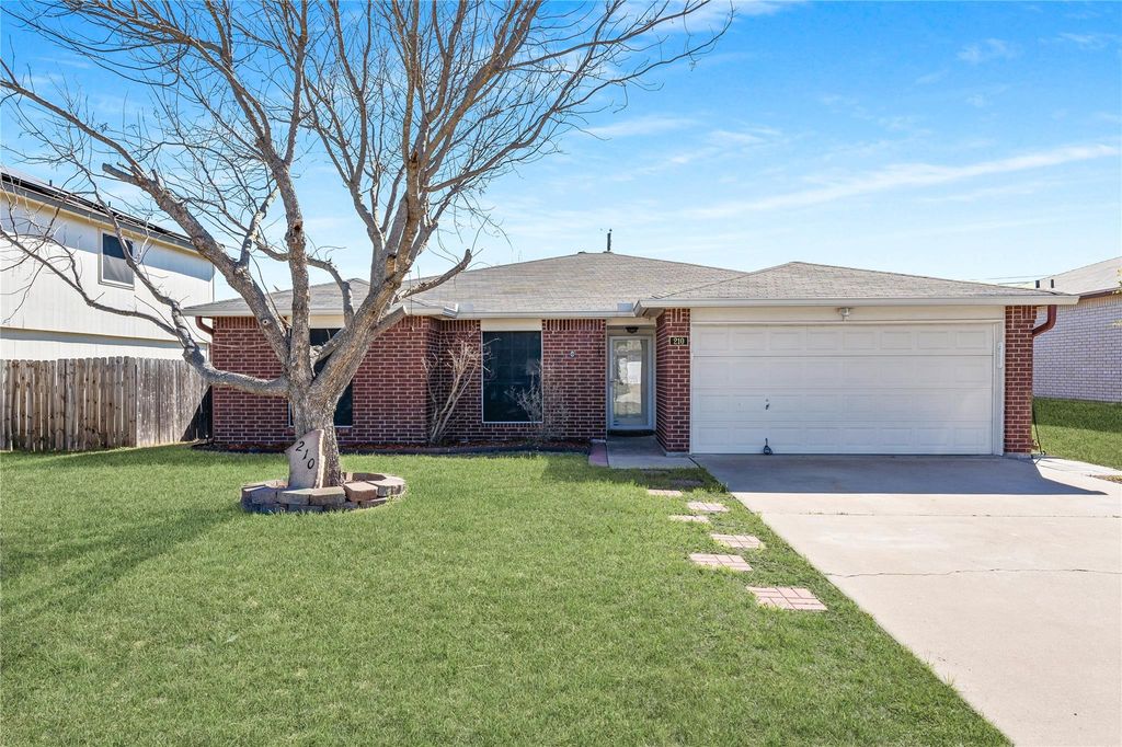 210 Mesquite CIR, Copperas Cove, TX 76522