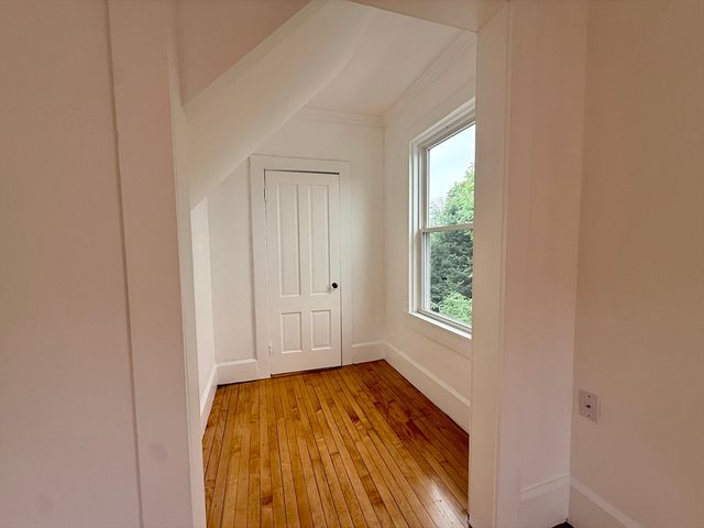 5 Stoneland Rd 2, Worcester, MA 01603