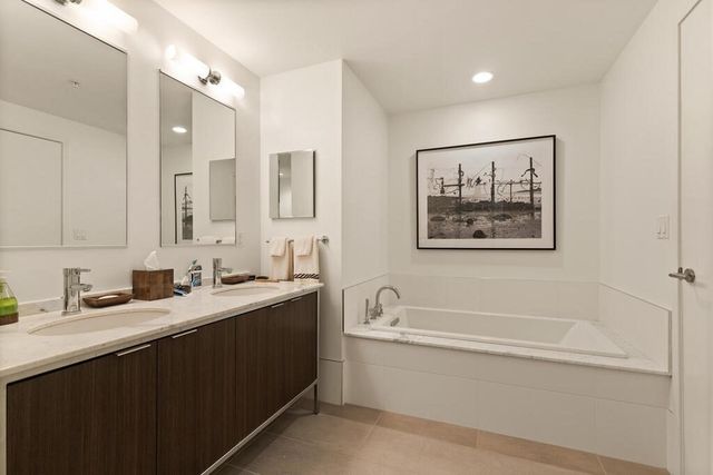 530 Atlantic Ave 702, Boston, MA 02210