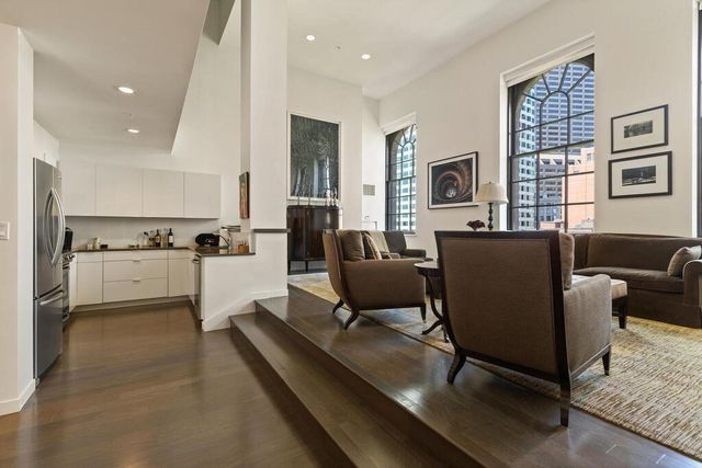 530 Atlantic Ave 702, Boston, MA 02210