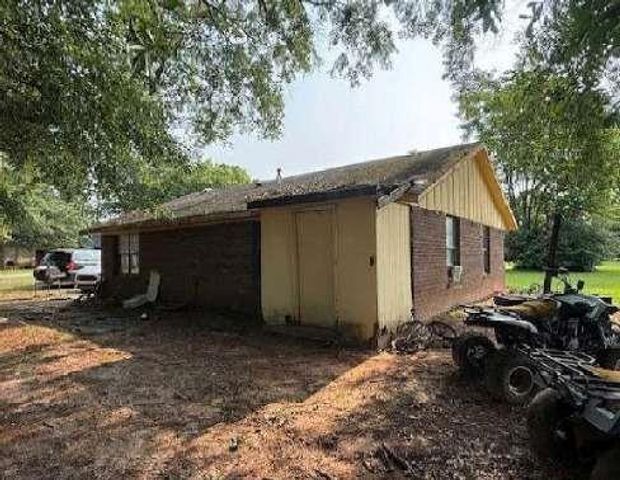 172 Conner St, Tyler, AL 36785