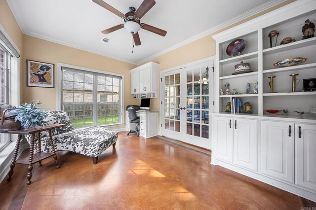 212 Seminole Ln Lane, Maumelle, AR 72113