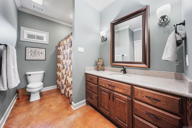 212 Seminole Ln Lane, Maumelle, AR 72113