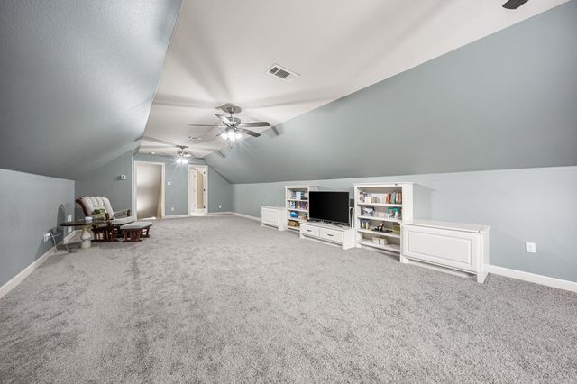 212 Seminole Ln Lane, Maumelle, AR 72113
