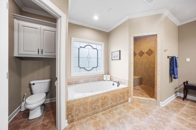 212 Seminole Ln Lane, Maumelle, AR 72113