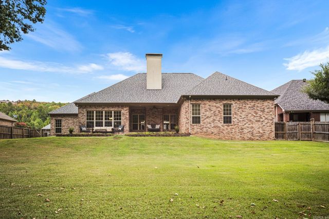 212 Seminole Ln Lane, Maumelle, AR 72113
